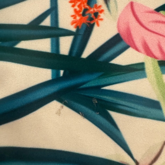 Floral Leaf Print Bikini Set - Picture 2 of 7